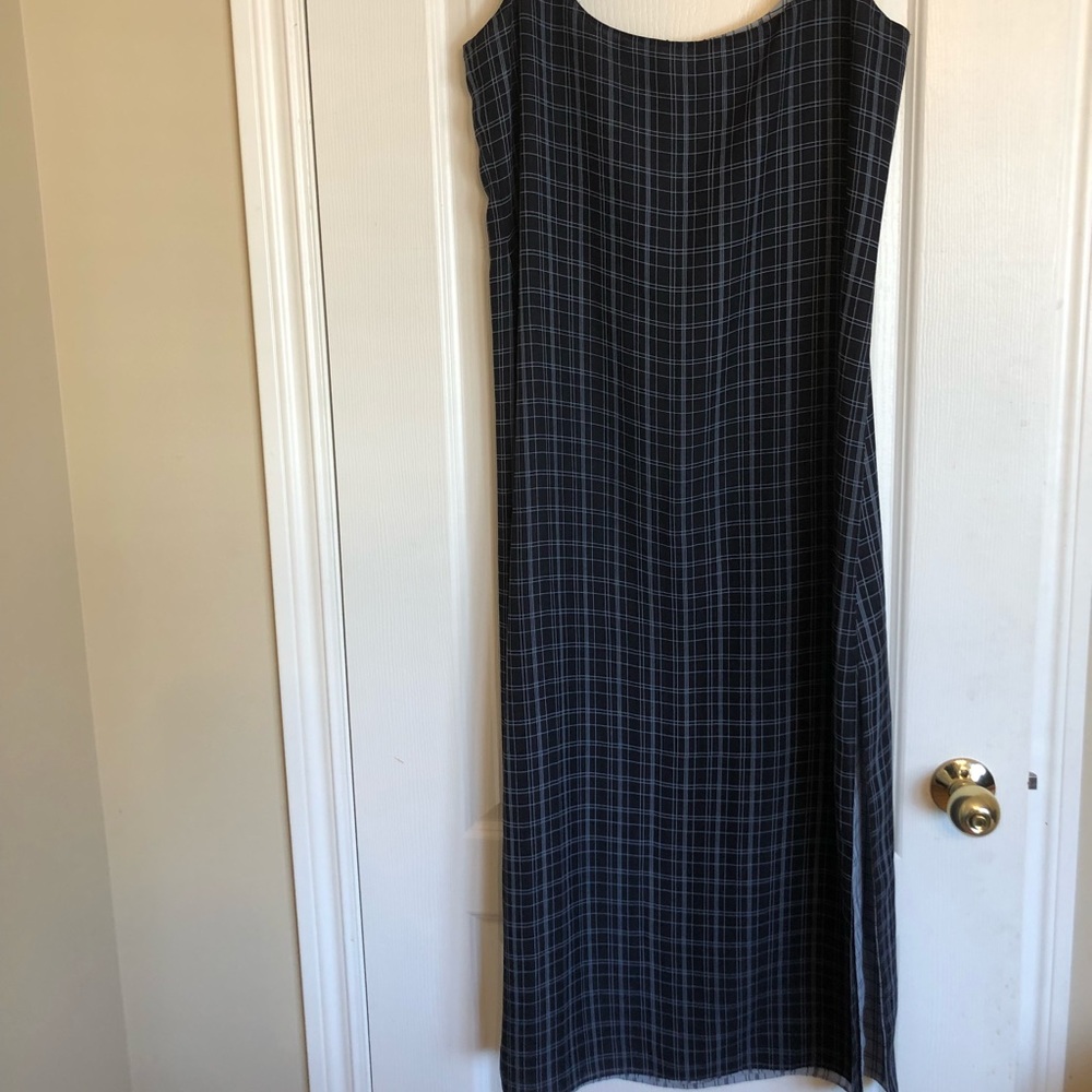 ☀️👗Two for $20👗 Reversible light blue/navy maxi dress